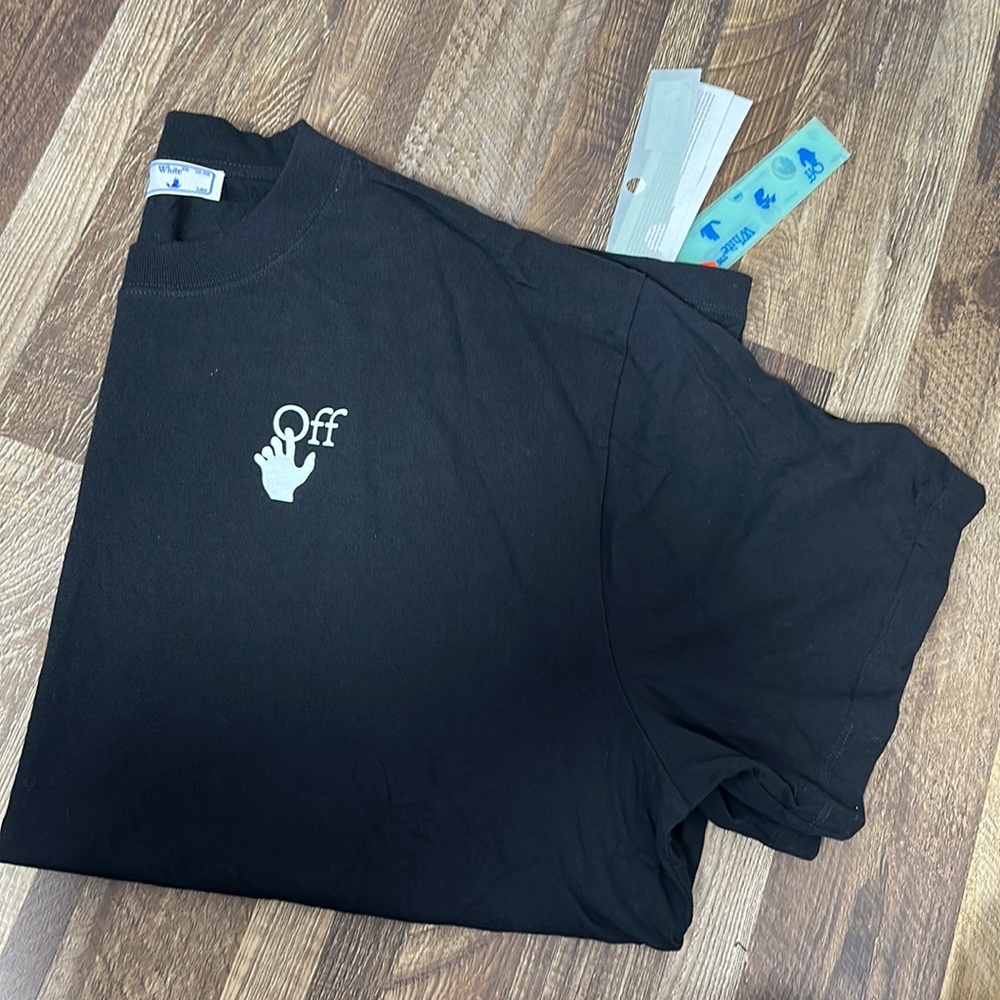 Off white T-shirt